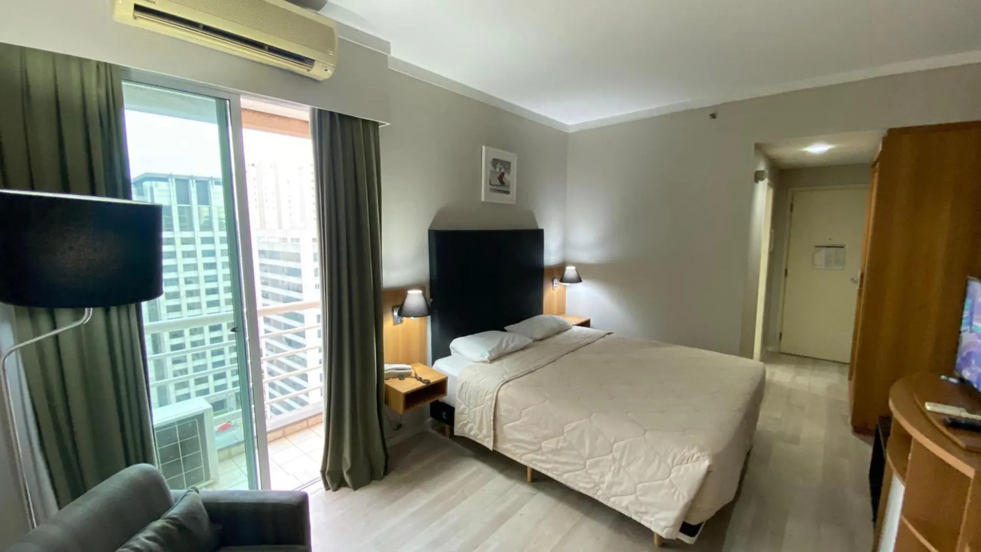 Add Flat Comfort Ibirapuera Sao Paulo Brazil